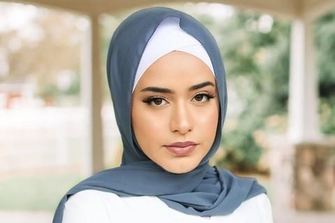 Cara Pakai Hijab Dan Ciput Untuk Anda Dengan Dahi Lebar Womantalk
