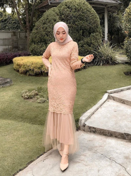 7 Model Kebaya Modern Dan Dress Brokat Kondangan Untuk Hijaber Womantalk