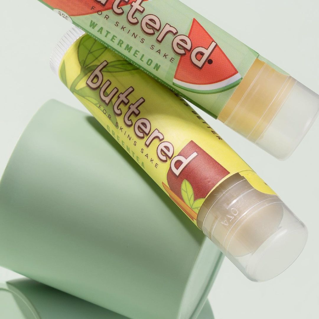 Lip Balm Untuk Bibir Kering Dan Hitam