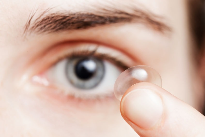 Ini Tips Memilih Warna Soft Lens Yang Cocok Berdasarkan Warna Kulit Womantalk