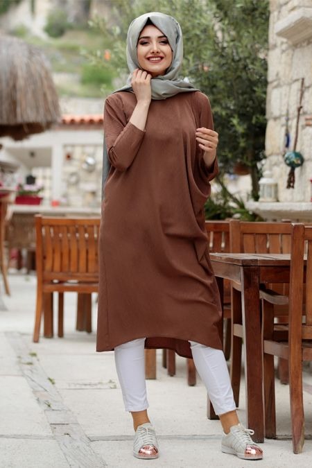 7 Model Bawahan yang Cocok Untuk Atasan Tunik Modern - Womantalk