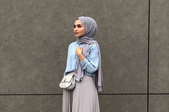  Kerudung  Yang Cocok Untuk  Baju  Warna  Abu  Abu  Muda  Tips 