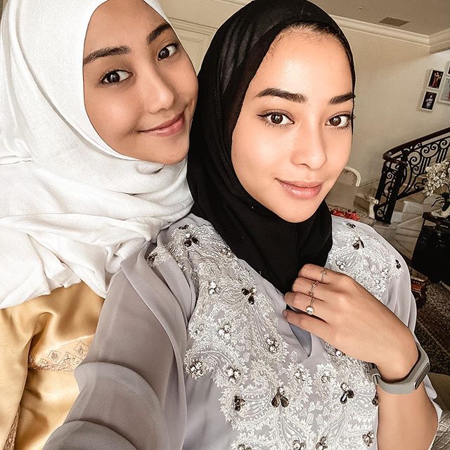 7 Potret Cantik Selebriti Indonesia Yang Memakai Kerudung Untuk Ide Gaya Hijab Lebaran Womantalk