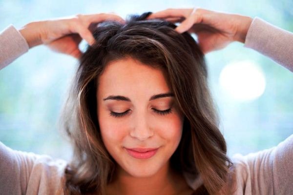 11 Cara Menumbuhkan Rambut Secara Alami dan  Cepat