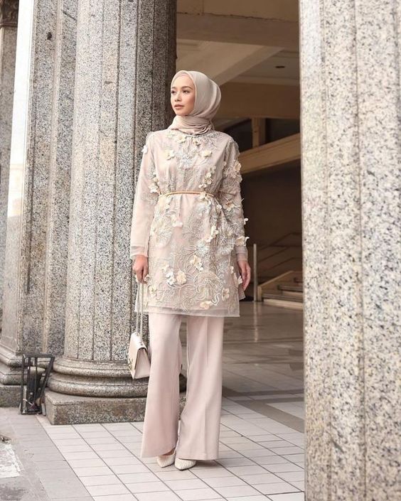 8 Model Baju Pesta Brokat Dan Celana Panjang Untuk Hijaber Womantalk