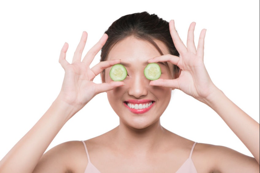 6 Urutan Pakai Mentimun Untuk Menghilangkan Kantung Mata Dan Kerutan Womantalk