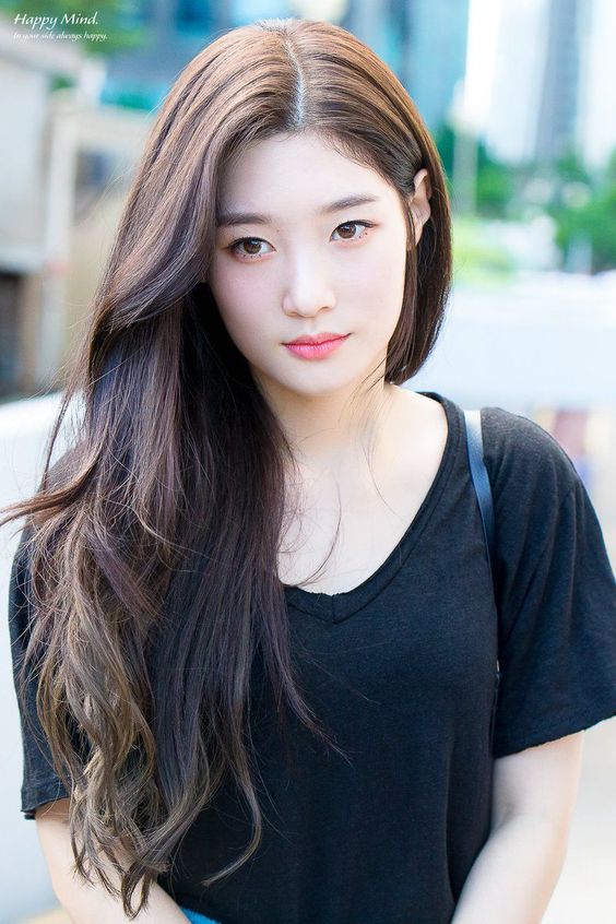 8 Gaya Rambut Panjang Wanita Disukai Pria Womantalk