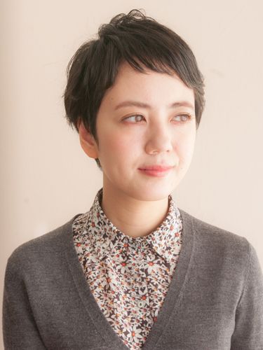 8 Model Rambut Pendek ala Korea yang Bagus untuk Wajah Oval dan Bikin