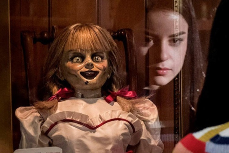 6500 Hantu Annabelle Dan Caki Gratis