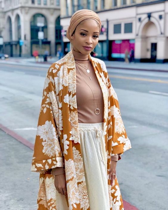 8 OOTD Hijab Cantik Berbagai Gaya Dengan Baju Muslim Kuning Mustard