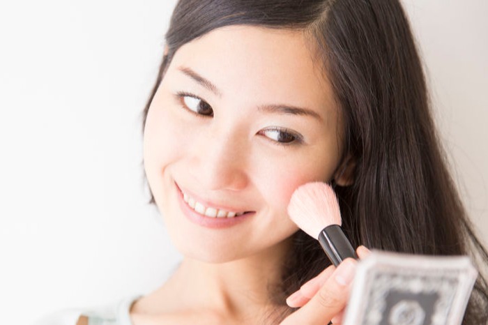 7 Tips Tampil Dengan Makeup Dewy Ala Perempuan Korea Womantalk