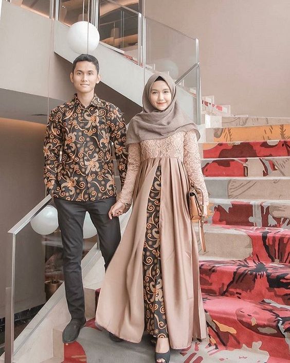 7 Padu Padan Model Baju Pesta Untuk Couple Kembaran Womantalk