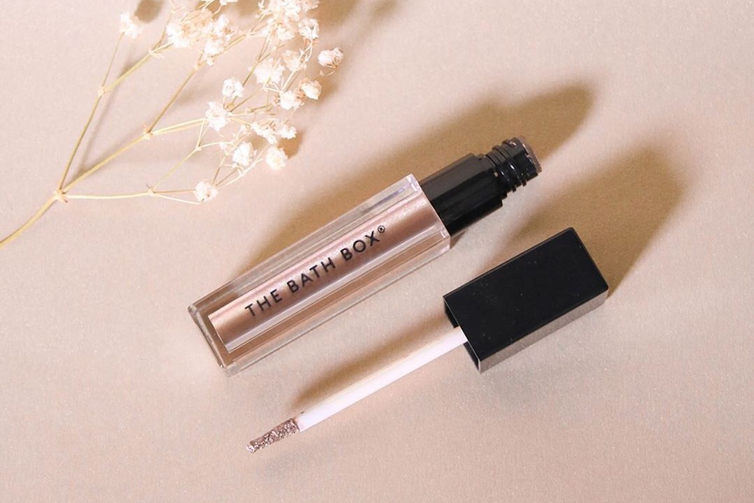 eyeshadow glitter cair