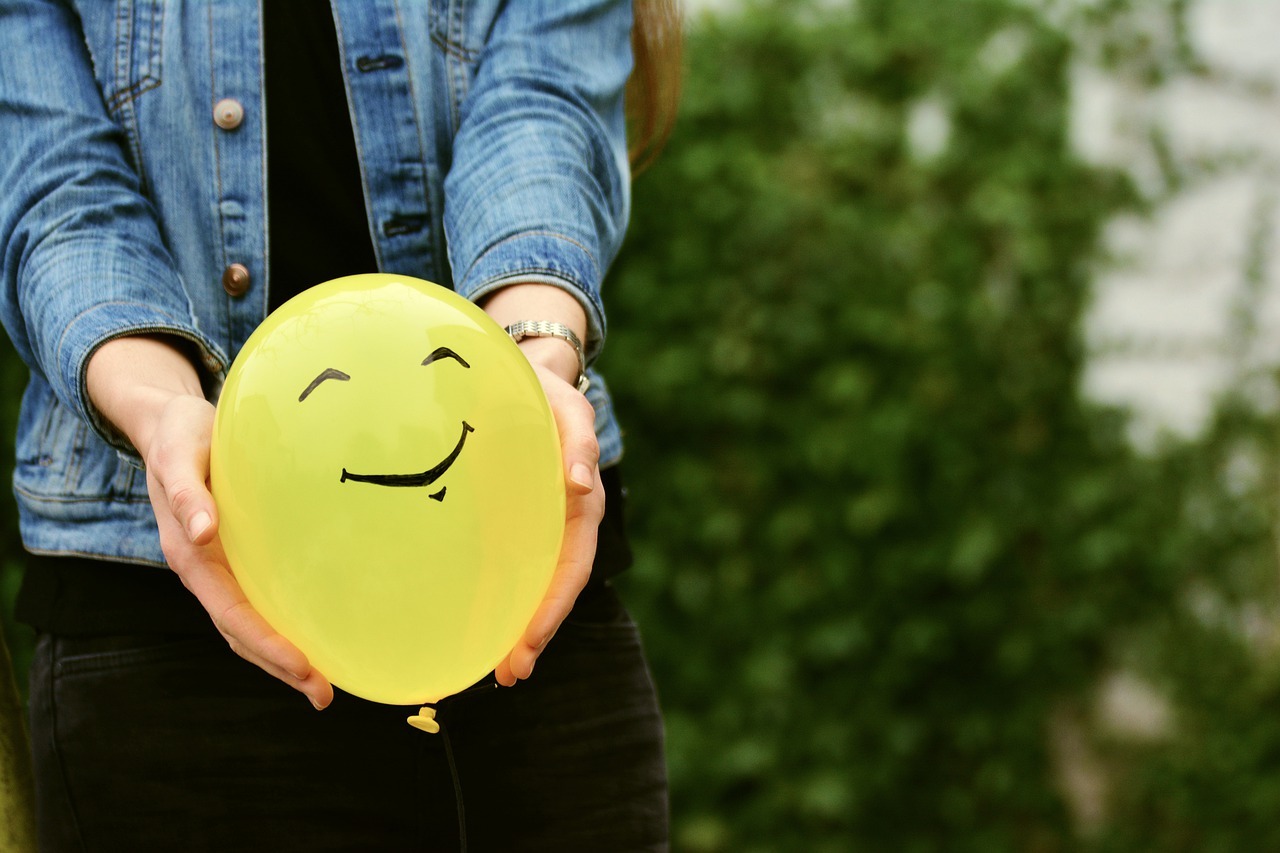 Unduh 600 Koleksi Gambar Emoticon Yang Mudah Ditiru Paling Baru Gratis HD